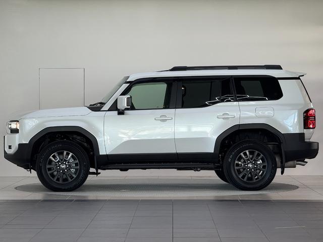 ランドクルーザー250 VX 【内装ブラック】12.3型コネクトナビ 角目ヘッドライト デジタルインナーミラー サンルーフ パノラミックビューモニター ブラインドスポットモニター パワーシート HDMI 純正18AW ETC2.0(6枚目)