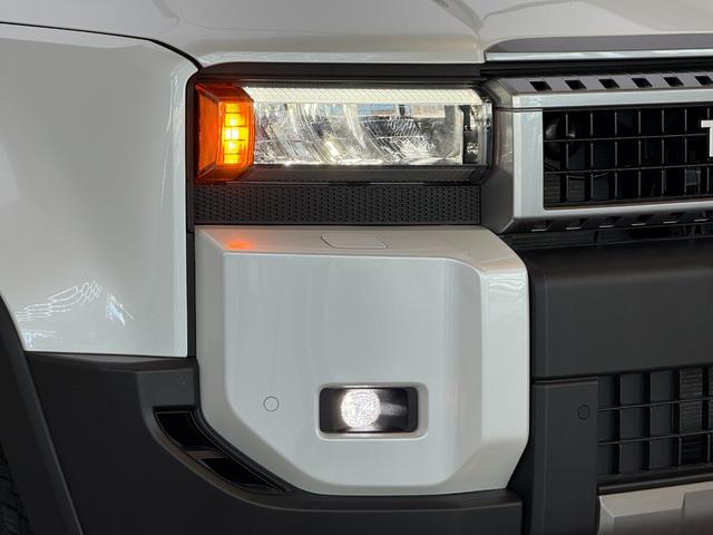 ランドクルーザー250 VX 【内装ブラック】12.3型コネクトナビ 角目ヘッドライト デジタルインナーミラー サンルーフ パノラミックビューモニター ブラインドスポットモニター パワーシート HDMI 純正18AW ETC2.0(18枚目)