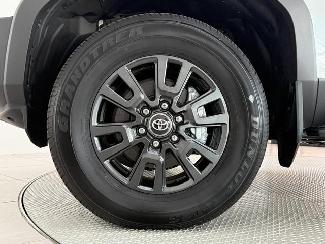 ランドクルーザー250 VX 【内装ブラック】12.3型コネクトナビ 角目ヘッドライト デジタルインナーミラー サンルーフ パノラミックビューモニター ブラインドスポットモニター パワーシート HDMI 純正18AW ETC2.0(30枚目)