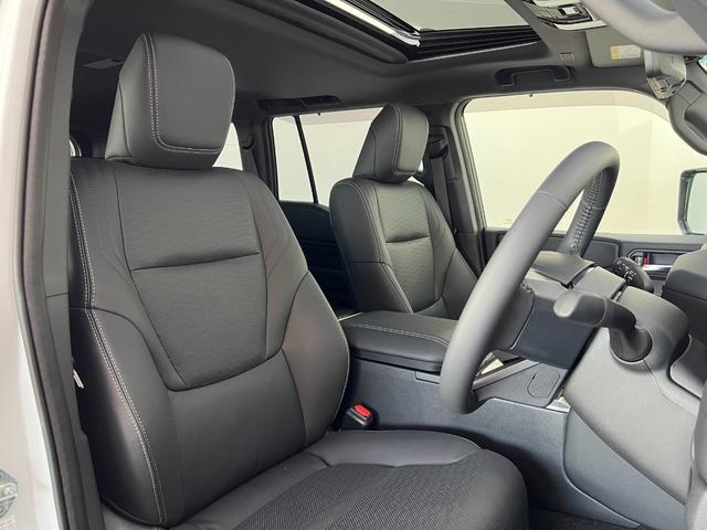 ランドクルーザー250 VX 【内装ブラック】12.3型コネクトナビ 角目ヘッドライト デジタルインナーミラー サンルーフ パノラミックビューモニター ブラインドスポットモニター パワーシート HDMI 純正18AW ETC2.0(36枚目)