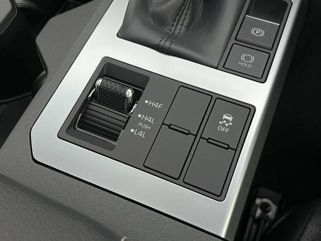 ランドクルーザー250 VX 【内装ブラック】12.3型コネクトナビ 角目ヘッドライト デジタルインナーミラー サンルーフ パノラミックビューモニター ブラインドスポットモニター パワーシート HDMI 純正18AW ETC2.0(54枚目)