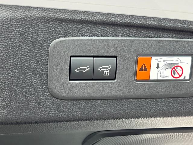 ランドクルーザー250 VX 【内装ブラック】12.3型コネクトナビ 角目ヘッドライト デジタルインナーミラー サンルーフ パノラミックビューモニター ブラインドスポットモニター パワーシート HDMI 純正18AW ETC2.0(70枚目)