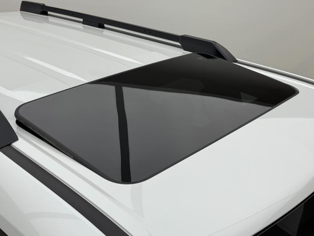 ランドクルーザー250 VX 【丸目ヘッドライト付】 内装ブラック モデリスタエアロ シグネチャーイルミブレード トヨタチームメイト デジタルミラー パノラミックビューモニター ブラインドスポットモニター サンルーフ 純正16AW(25枚目)