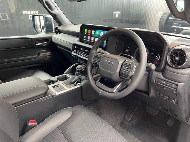 ランドクルーザー250 VX 【丸目ヘッドライト付】 内装ブラック モデリスタエアロ シグネチャーイルミブレード トヨタチームメイト デジタルミラー パノラミックビューモニター ブラインドスポットモニター サンルーフ 純正16AW(45枚目)