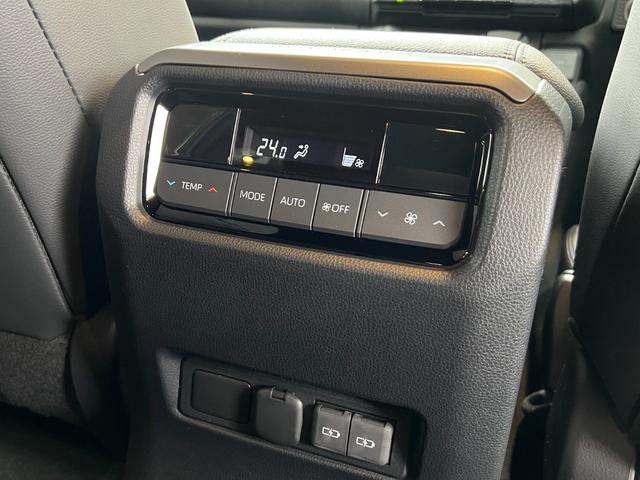 ランドクルーザー250 VX 【丸目ヘッドライト付】 内装ブラック モデリスタエアロ シグネチャーイルミブレード トヨタチームメイト デジタルミラー パノラミックビューモニター ブラインドスポットモニター サンルーフ 純正16AW(72枚目)