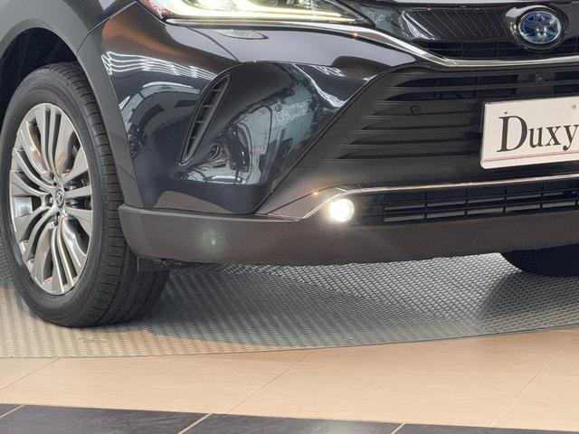 ハリアーハイブリッド Z 【内装ブラック】  12.3インチJBLプレミアムサウンド パノラミックビューモニター ブラインドスポットモニター デジタルミラー オートマチックハイビーム USB端子 パワーバックドア 純正19AW(21枚目)