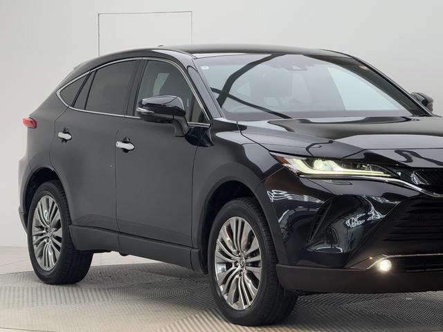 ハリアーハイブリッド Z 【内装ブラック】  12.3インチJBLプレミアムサウンド パノラミックビューモニター ブラインドスポットモニター デジタルミラー オートマチックハイビーム USB端子 パワーバックドア 純正19AW(32枚目)