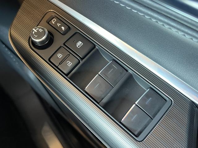 ハリアーハイブリッド Z 【内装ブラック】  12.3インチJBLプレミアムサウンド パノラミックビューモニター ブラインドスポットモニター デジタルミラー オートマチックハイビーム USB端子 パワーバックドア 純正19AW(68枚目)