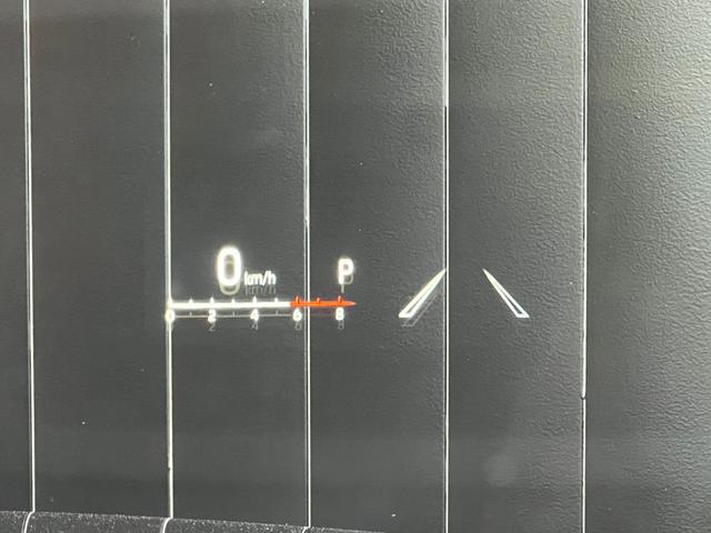 ハリアーハイブリッド Z 【内装ブラック】  12.3インチJBLプレミアムサウンド パノラミックビューモニター ブラインドスポットモニター デジタルミラー オートマチックハイビーム USB端子 パワーバックドア 純正19AW(69枚目)