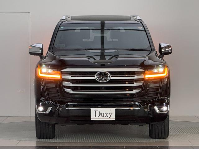 ランドクルーザー ＺＸ　【内装ブラック】１２．３インチＪＢＬプレミアムサウンド　リアエンターテイメントシステム　空気圧センサー　ムーンルーフ　パノラミックビューモニター　ブラインドスポットモニター　ＥＴＣ２．０　純正２０ＡＷ（12枚目）