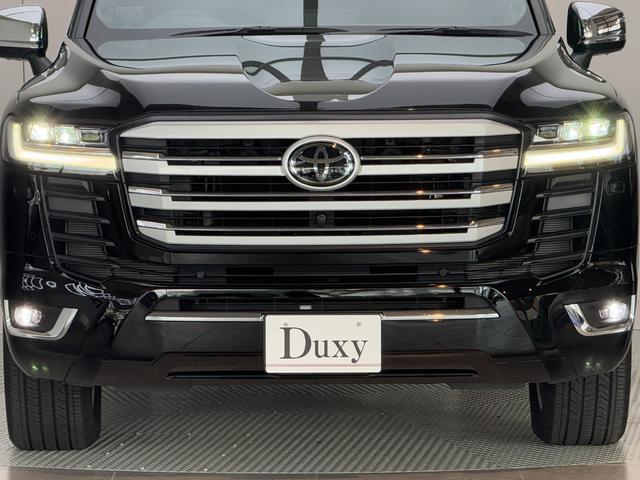 ランドクルーザー ＺＸ　【内装ブラック】１２．３インチＪＢＬプレミアムサウンド　リアエンターテイメントシステム　空気圧センサー　ムーンルーフ　パノラミックビューモニター　ブラインドスポットモニター　ＥＴＣ２．０　純正２０ＡＷ（25枚目）