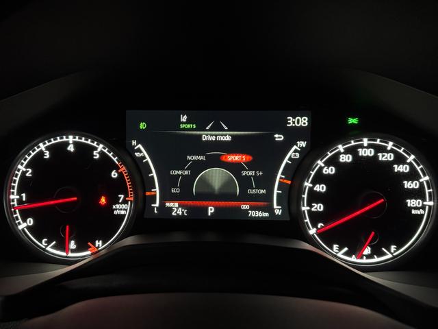 ランドクルーザー ＺＸ　【内装ブラック】１２．３インチＪＢＬプレミアムサウンド　リアエンターテイメントシステム　空気圧センサー　ムーンルーフ　パノラミックビューモニター　ブラインドスポットモニター　ＥＴＣ２．０　純正２０ＡＷ（48枚目）