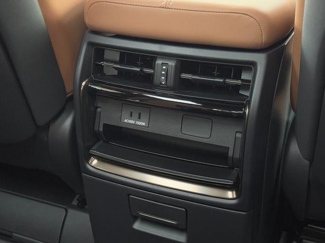 ヴェルファイアハイブリッド Ｚ　プレミア　【モデリスタエアロ＆後席モニター付き】　内装ブラウン　１４型コネクトナビ　デジタルミラー　左右独立ムーンルーフ　カラーヘッドアップディスプレイ　チームメイト　スペアタイヤ　ＰＶＭ　ＢＳＭ　純正１９ＡＷ（67枚目）