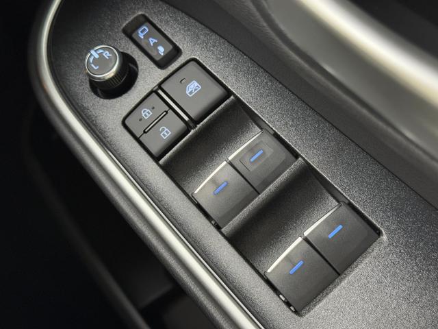 ヴォクシー ハイブリッドS-Z 【ユニバーサルステップ付き】 10.5インチコネクトナビ パノラミックビューモニター 快適利便パッケージHi チームメイト アドバンストパーク デジタルインナーミラー パワーバックドア 純正17AW(60枚目)