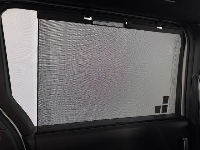 ヴォクシー ハイブリッドS-Z 【ユニバーサルステップ付き】 10.5インチコネクトナビ パノラミックビューモニター 快適利便パッケージHi チームメイト アドバンストパーク デジタルインナーミラー パワーバックドア 純正17AW(68枚目)