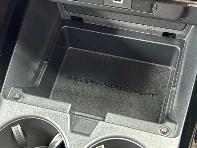 プリウス Z 【デジタルインナーミラー付き】 12.3インチコネクテッドナビ ドライブレコーダー パノラミックビューモニター ブラインドスポットモニター パワーバックドア ETC2.0 置くだけ充電 純正19AW(70枚目)