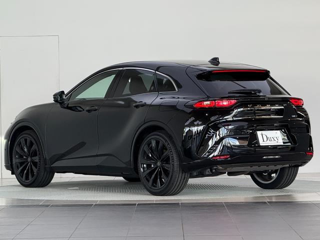 クラウンスポーツ Ｚ　【内装ブラウン】１２．３インチコネクトナビ　パノラミックビューモニター　ブラインドスポットモニター　シートヒーター＆ベンチレーション　パワーバックドア　ステアリングヒーター　ＥＴＣ２．０　純正２１ＡＷ（10枚目）