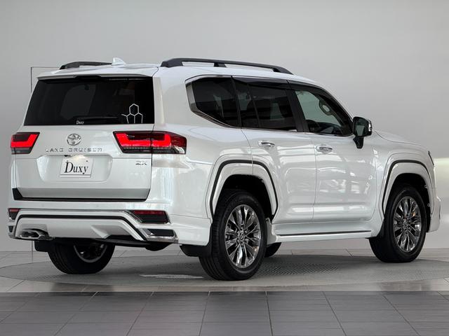 ランドクルーザー ＺＸ　【改良型モデル＆ＴＺデジタルミラー付き】　内装ベージュ　モデリスタエアロ　ＪＢＬ１２．３インチプレミアムサウンド　リアエンターテイメントシステム　ブラックルーフレール　ＥＴＣ２．０　純正２０インチＡＷ（11枚目）