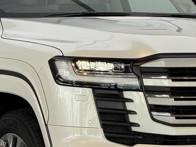 ランドクルーザー ＺＸ　【改良型モデル＆ＴＺデジタルミラー付き】　内装ベージュ　モデリスタエアロ　ＪＢＬ１２．３インチプレミアムサウンド　リアエンターテイメントシステム　ブラックルーフレール　ＥＴＣ２．０　純正２０インチＡＷ（18枚目）