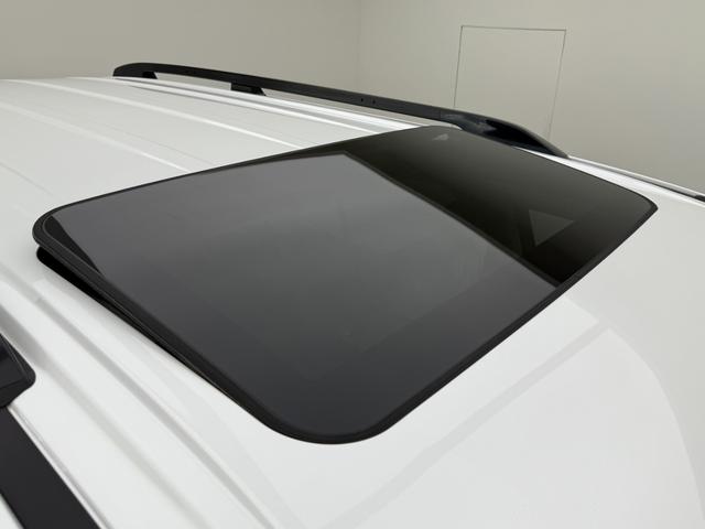 ランドクルーザー ＺＸ　【改良型モデル＆ＴＺデジタルミラー付き】　内装ベージュ　モデリスタエアロ　ＪＢＬ１２．３インチプレミアムサウンド　リアエンターテイメントシステム　ブラックルーフレール　ＥＴＣ２．０　純正２０インチＡＷ（25枚目）