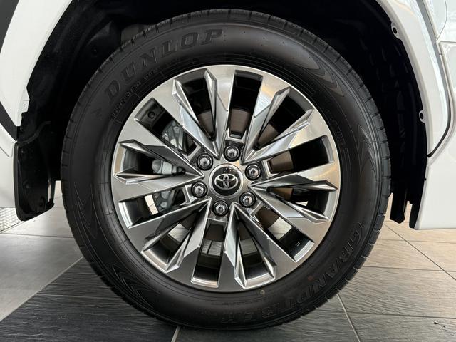 ランドクルーザー ＺＸ　【改良型モデル＆ＴＺデジタルミラー付き】　内装ベージュ　モデリスタエアロ　ＪＢＬ１２．３インチプレミアムサウンド　リアエンターテイメントシステム　ブラックルーフレール　ＥＴＣ２．０　純正２０インチＡＷ（34枚目）