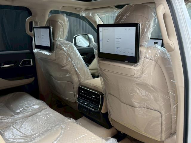 ランドクルーザー ＺＸ　【改良型モデル＆ＴＺデジタルミラー付き】　内装ベージュ　モデリスタエアロ　ＪＢＬ１２．３インチプレミアムサウンド　リアエンターテイメントシステム　ブラックルーフレール　ＥＴＣ２．０　純正２０インチＡＷ（40枚目）