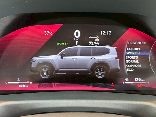 ランドクルーザー ＺＸ　【改良型モデル＆ＴＺデジタルミラー付き】　内装ベージュ　モデリスタエアロ　ＪＢＬ１２．３インチプレミアムサウンド　リアエンターテイメントシステム　ブラックルーフレール　ＥＴＣ２．０　純正２０インチＡＷ（46枚目）