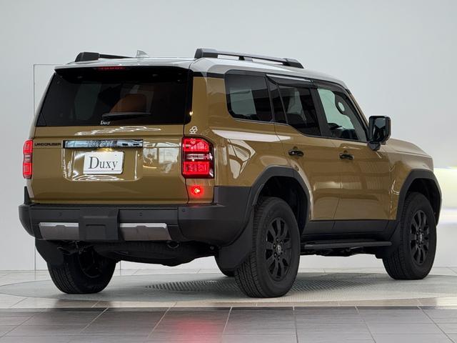 ランドクルーザー２５０ ＺＸファーストエディション　【ファーストエディション！】　内装ブラウン　丸目ヘッドライト　１２．３インチＪＢＬコネクトナビ　チームメイト　デジタルインナーミラー　サンルーフ　ヒッチメンバー　置き充電　シートメモリー　純正１８ＡＷ（11枚目）