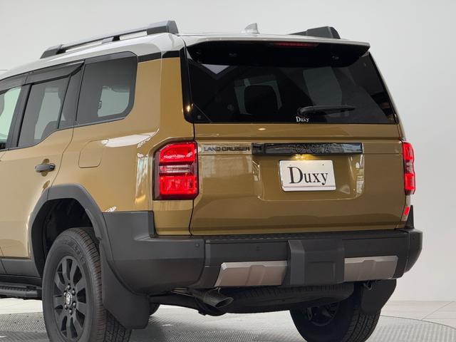 ランドクルーザー２５０ ＺＸファーストエディション　【ファーストエディション！】　内装ブラウン　丸目ヘッドライト　１２．３インチＪＢＬコネクトナビ　チームメイト　デジタルインナーミラー　サンルーフ　ヒッチメンバー　置き充電　シートメモリー　純正１８ＡＷ（26枚目）