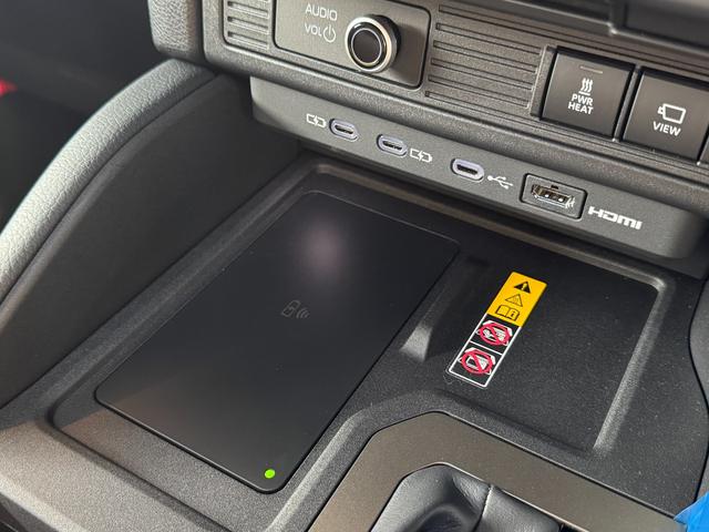 ランドクルーザー２５０ ＺＸファーストエディション　【ファーストエディション！】　内装ブラウン　丸目ヘッドライト　１２．３インチＪＢＬコネクトナビ　チームメイト　デジタルインナーミラー　サンルーフ　ヒッチメンバー　置き充電　シートメモリー　純正１８ＡＷ（62枚目）