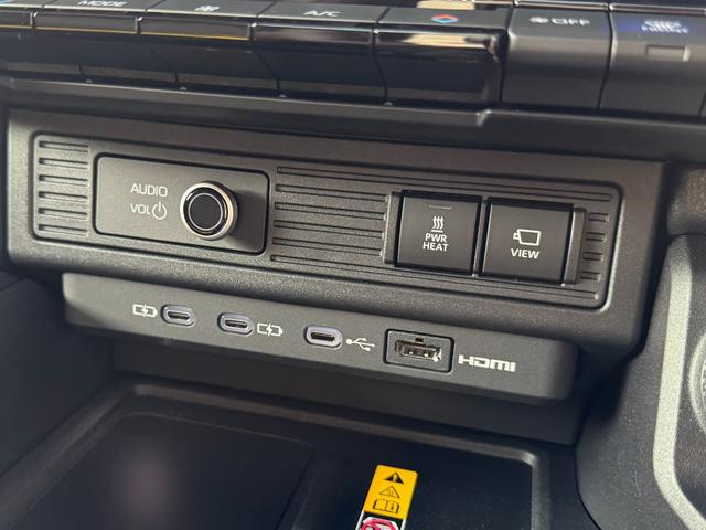 ランドクルーザー２５０ ＺＸファーストエディション　【ファーストエディション！】　内装ブラウン　丸目ヘッドライト　１２．３インチＪＢＬコネクトナビ　チームメイト　デジタルインナーミラー　サンルーフ　ヒッチメンバー　置き充電　シートメモリー　純正１８ＡＷ（63枚目）