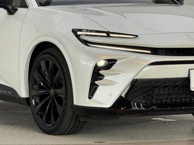 クラウンスポーツ Ｚ　【内装ブラウン】　１２．３型コネクトナビ　パノラミックビューモニター　ブラインドスポットモニター　パノラマルーフ　レーダークルーズコントロール　パワーバックドア　ステリングヒーター　純正２１インチＡＷ（17枚目）