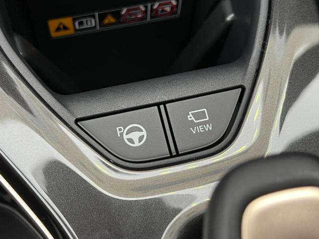 クラウンスポーツ Ｚ　【内装ブラウン】　１２．３型コネクトナビ　パノラミックビューモニター　ブラインドスポットモニター　パノラマルーフ　レーダークルーズコントロール　パワーバックドア　ステリングヒーター　純正２１インチＡＷ（64枚目）