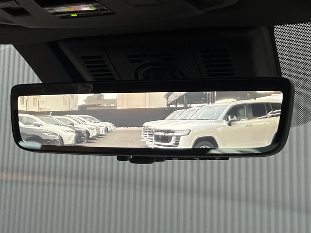 クラウンスポーツ Ｚ　【内装ブラウン】　１２．３型コネクトナビ　パノラミックビューモニター　ブラインドスポットモニター　パノラマルーフ　レーダークルーズコントロール　パワーバックドア　ステリングヒーター　純正２１インチＡＷ（67枚目）