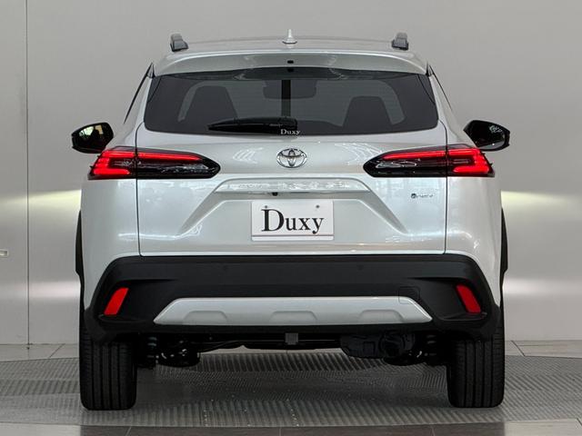 カローラクロス ハイブリッド Z 【パノラマルーフ付き】 10.5インチコネクトナビ パノラミックビューモニター ブラインドスポットモニター 置くだけ充電 ステアリングヒーター アクセサリーコンセント パワーバックドア 純正18AW(5枚目)