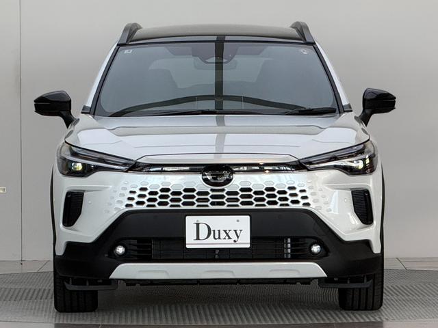 カローラクロス ハイブリッド Z 【パノラマルーフ付き】 10.5インチコネクトナビ パノラミックビューモニター ブラインドスポットモニター 置くだけ充電 ステアリングヒーター アクセサリーコンセント パワーバックドア 純正18AW(21枚目)