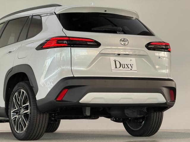 カローラクロス ハイブリッド Z 【パノラマルーフ付き】 10.5インチコネクトナビ パノラミックビューモニター ブラインドスポットモニター 置くだけ充電 ステアリングヒーター アクセサリーコンセント パワーバックドア 純正18AW(27枚目)