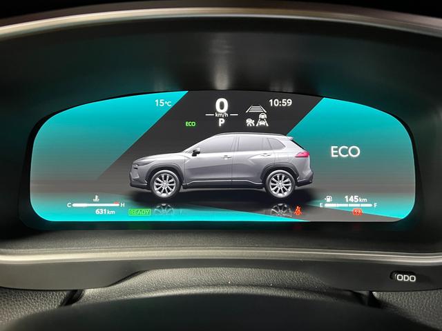 カローラクロス ハイブリッド Z 【パノラマルーフ付き】 10.5インチコネクトナビ パノラミックビューモニター ブラインドスポットモニター 置くだけ充電 ステアリングヒーター アクセサリーコンセント パワーバックドア 純正18AW(46枚目)