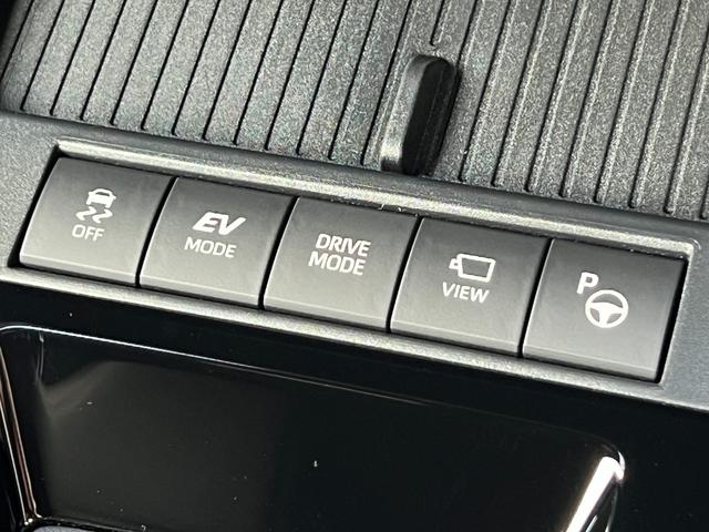 カローラクロス ハイブリッド Z 【パノラマルーフ付き】 10.5インチコネクトナビ パノラミックビューモニター ブラインドスポットモニター 置くだけ充電 ステアリングヒーター アクセサリーコンセント パワーバックドア 純正18AW(63枚目)