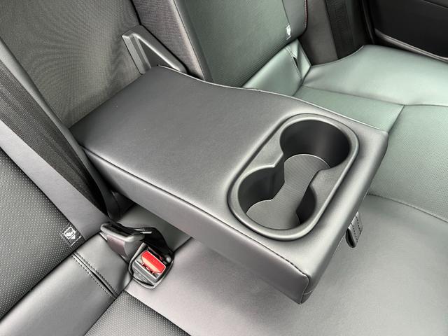 プリウス Z 【パノラマルーフ付き】 12.3インチコネクテッドナビ デジタルインナーミラー ドライブレコーダー パノラミックビューモニター ブラインドスポットモニター パワーバックドア ETC2.0 純正19AW(41枚目)