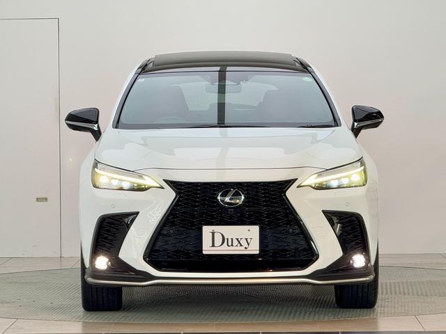 NX NX350h Fスポーツ 【内装レッド&ハイブリッド車】 14型コネクトナビ パノラマルーフ デジタルインナーミラー オレンジキャリパー パノラミックビューモニター ブラインドスポットモニター パワーバックドア 純正20AW(4枚目)