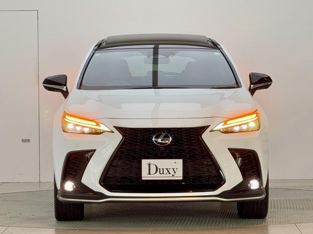 NX NX350h Fスポーツ 【内装レッド&ハイブリッド車】 14型コネクトナビ パノラマルーフ デジタルインナーミラー オレンジキャリパー パノラミックビューモニター ブラインドスポットモニター パワーバックドア 純正20AW(14枚目)