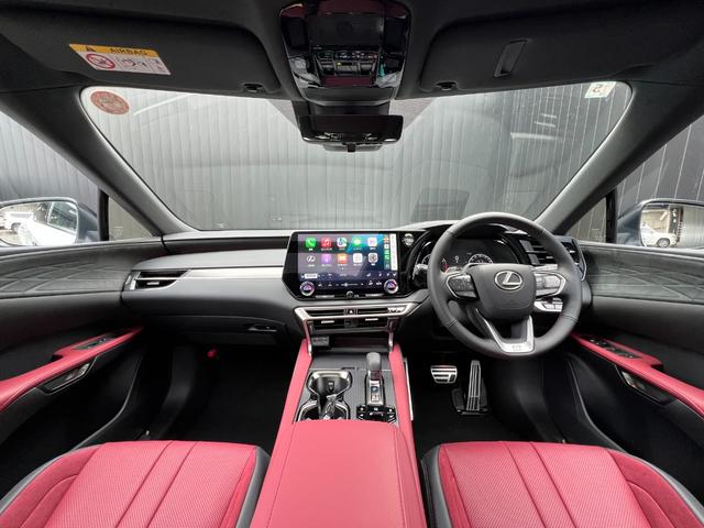 RX RX350 Fスポーツ 【改良後モデル!】 内装レッド 14型コネクトナビ パノラマルーフ 輻射ヒータ デジタルインナーミラー オレンジキャリパー 12.3TFTメーター 寒冷地 ドラレコ 置充電 ルーフレール 純正21AW(37枚目)