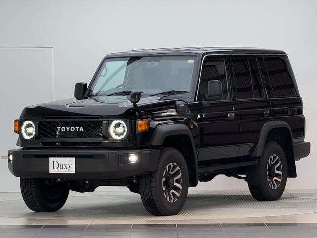 ランドクルーザー70 AX 【ナビ付き車両】 丸目ヘッドライト バックモニター内臓インナーミラー 電動デフロック 背面タイヤ リモコンキー ヒルスタートアシストコントロール ダウンヒルスタートコントロール 純正16インチAW(8枚目)