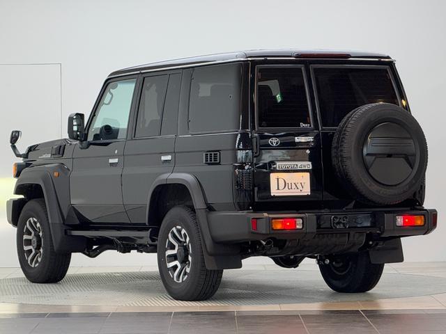 ランドクルーザー70 AX 【ナビ付き車両】 丸目ヘッドライト バックモニター内臓インナーミラー 電動デフロック 背面タイヤ リモコンキー ヒルスタートアシストコントロール ダウンヒルスタートコントロール 純正16インチAW(10枚目)