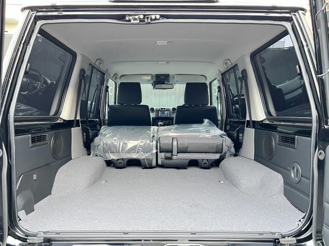 ランドクルーザー70 AX 【ナビ付き車両】 丸目ヘッドライト バックモニター内臓インナーミラー 電動デフロック 背面タイヤ リモコンキー ヒルスタートアシストコントロール ダウンヒルスタートコントロール 純正16インチAW(74枚目)