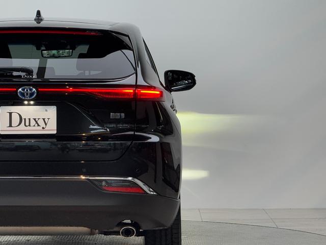 ハリアーハイブリッド Ｚ　【内装ブラック】　　１２．３インチＪＢＬプレミアムサウンド　パノラミックビューモニター　ブラインドスポットモニター　デジタルミラー　オートマチックハイビーム　ＵＳＢ端子　パワーバックドア　純正１９ＡＷ（31枚目）