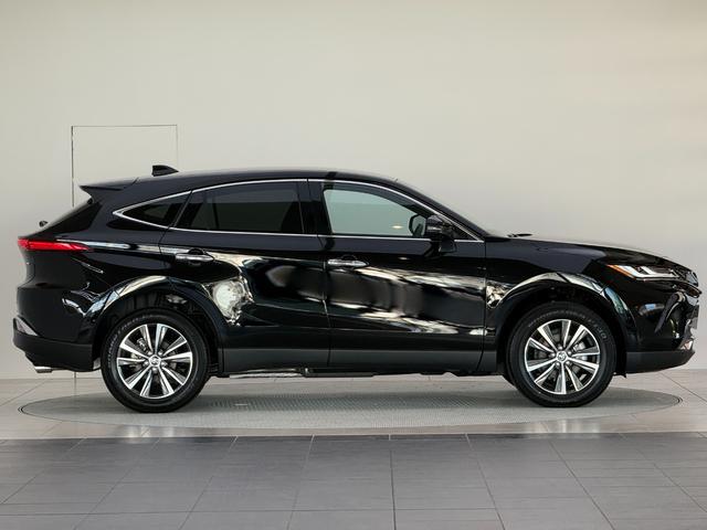 ハリアーハイブリッド Ｇ　【改モデル】　内装ブラック　１２．３インチコネクトナビ　パノラミックビューモニター　ブラインドスポットモニター　デジタルインナーミラー　前席シートヒーター　パワーバックドア　ＥＴＣ２．０　純正１８ＡＷ（7枚目）