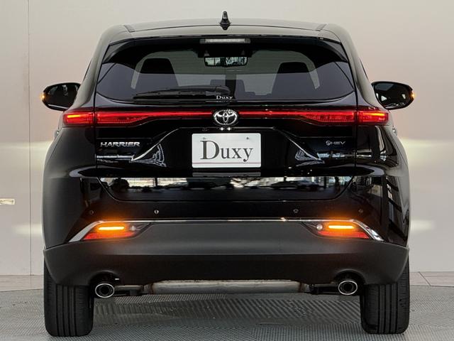 ハリアーハイブリッド Ｇ　【改モデル】　内装ブラック　１２．３インチコネクトナビ　パノラミックビューモニター　ブラインドスポットモニター　デジタルインナーミラー　前席シートヒーター　パワーバックドア　ＥＴＣ２．０　純正１８ＡＷ（13枚目）