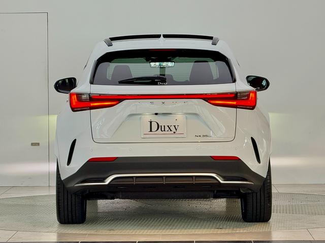 NX NX350h Fスポーツ 【内装レッド&ハイブリッド車】 14型コネクトナビ パノラマルーフ デジタルインナーミラー オレンジキャリパー パノラミックビューモニター ブラインドスポットモニター パワーバックドア 純正20AW(5枚目)